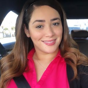 Meet your Posher, Cesarina